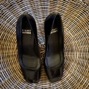 Stuart Weitzman Peep toe heel.